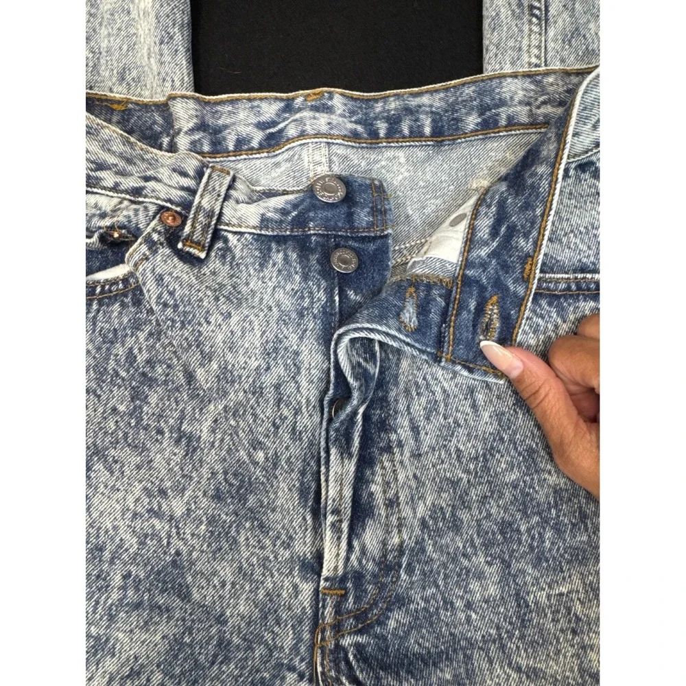 Vintage Levis 501 Acid Wash Jeans Made in USA Mens 30x34 Blue Button Fly Denim